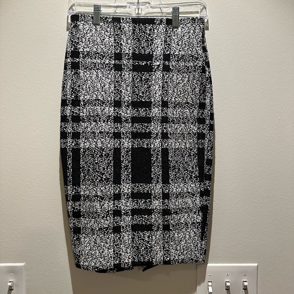 Express Black and White Plaid Midi Skirt Size XS